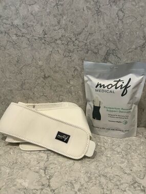 Motif Bundle NEW Postpartum Support Garment 2XL + Pregnancy Support Belt